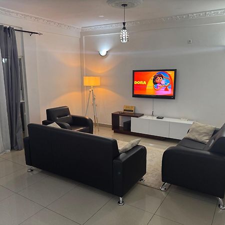 Appartements Modernes, Wifi, Tv - Yaounde, Omnisports Exterior foto