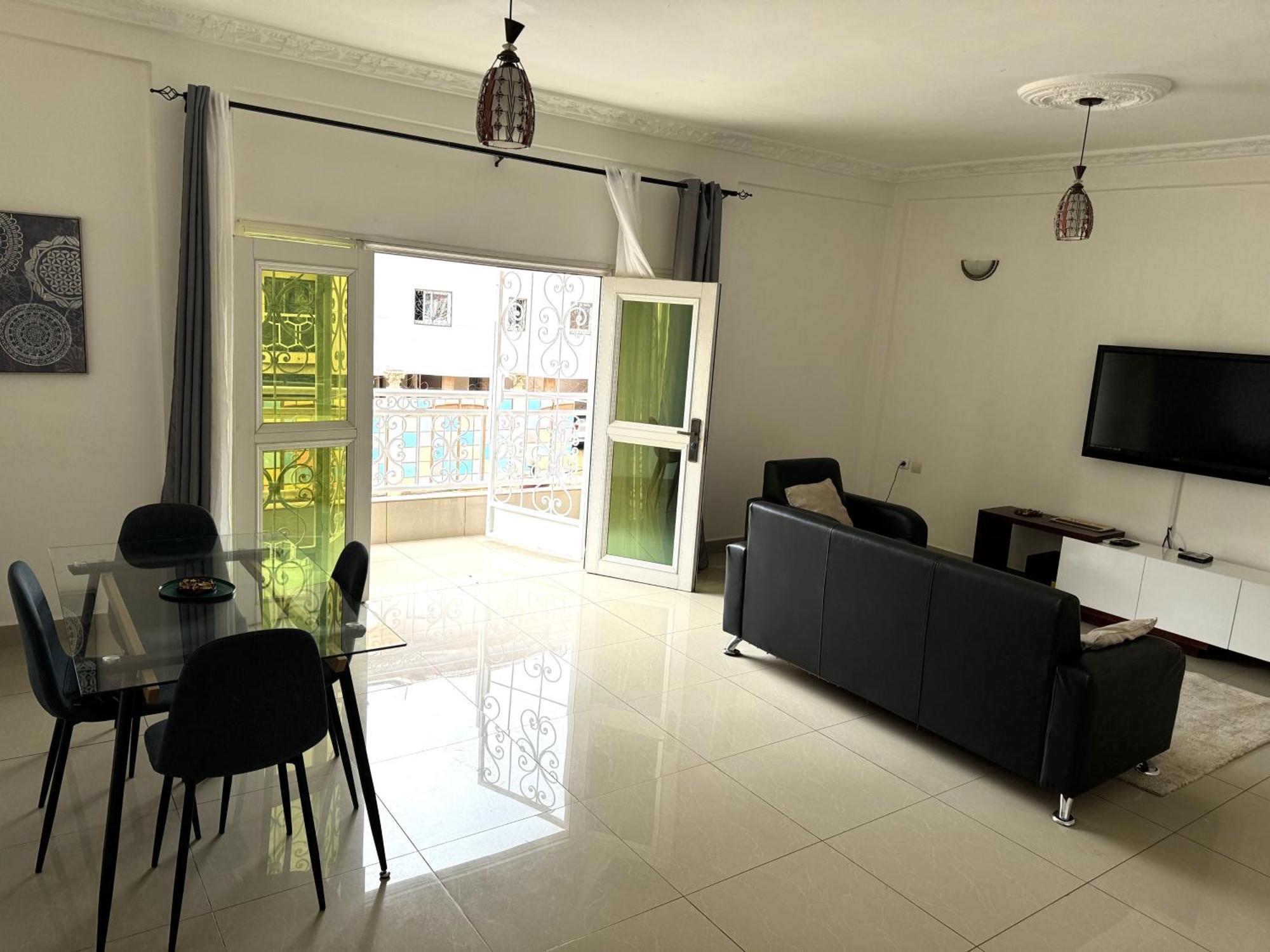 Appartements Modernes, Wifi, Tv - Yaounde, Omnisports Exterior foto