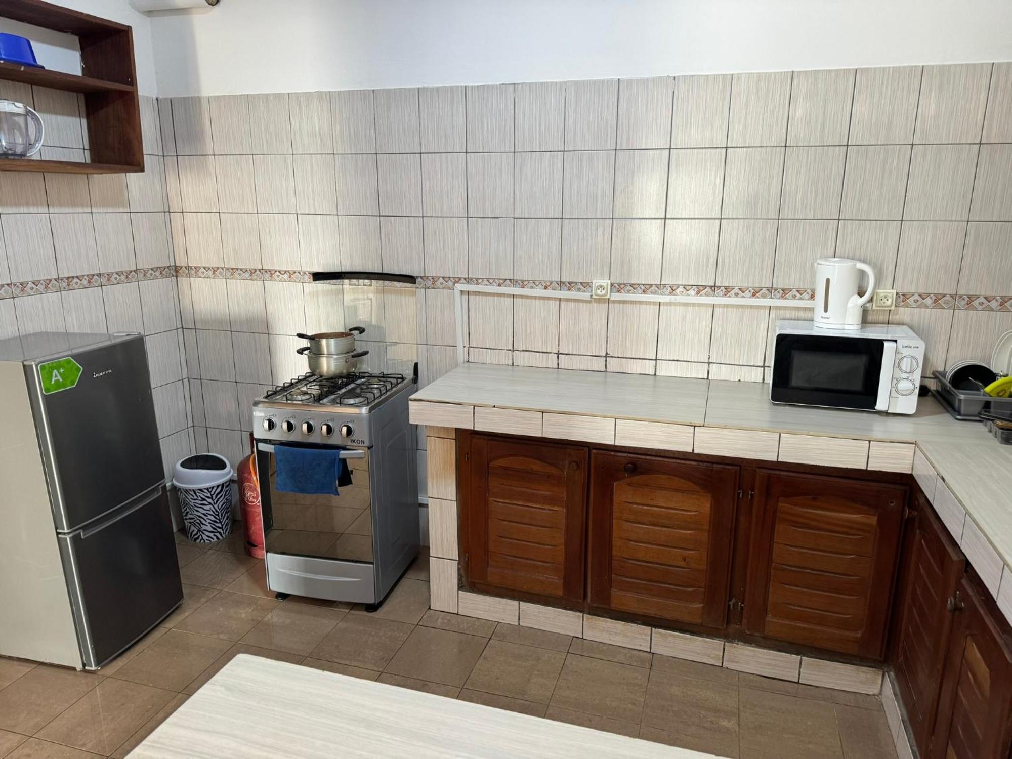 Appartements Modernes, Wifi, Tv - Yaounde, Omnisports Exterior foto